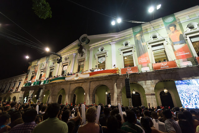 Yucatecos conmemoran el 207 aniversario del inicio de la lucha por la Independencia Nacional